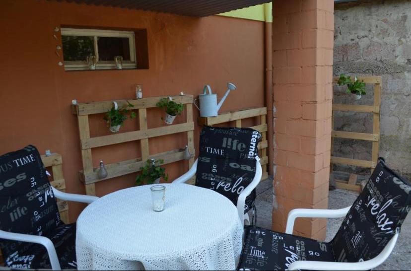 Erlenbach  Ferienhaus Baerbelstein Barbarossa מראה חיצוני תמונה